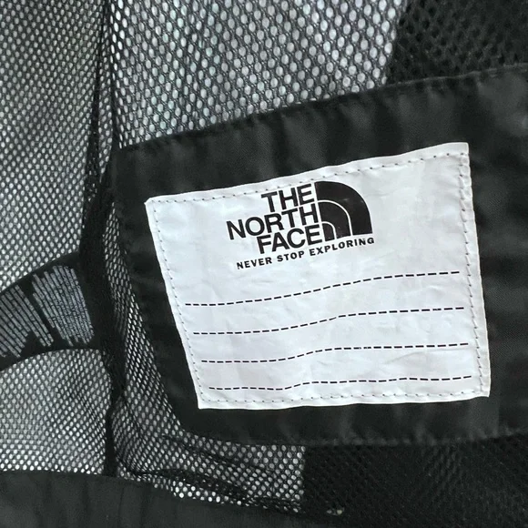The North Face Boys' Antora Rain Jacket size 10 - Picture 12 of 14